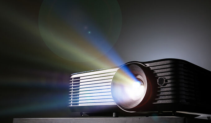 Projecteur avec écran